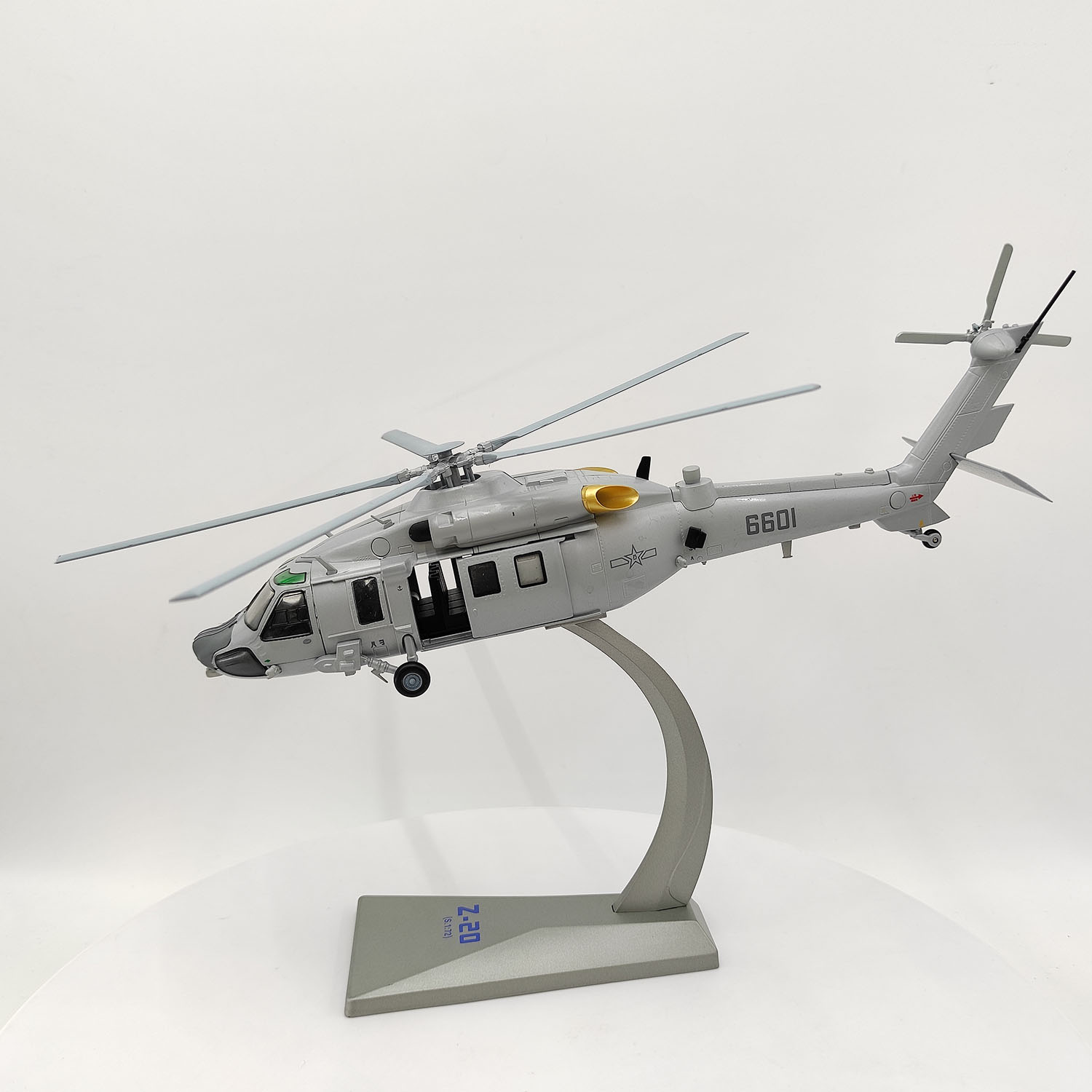 Modelo de Helicóptero Z-20 de  - Rc Helicopter Hobby Grade reseña y precio