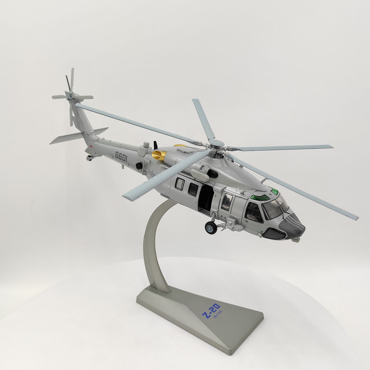 Modelo de Helicóptero Z-20 de  - Rc Helicopter Hobby Grade reseña y precio